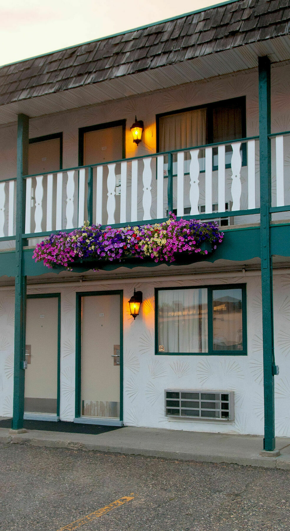 Grama'S Inn プリンスジョージ エクステリア 写真